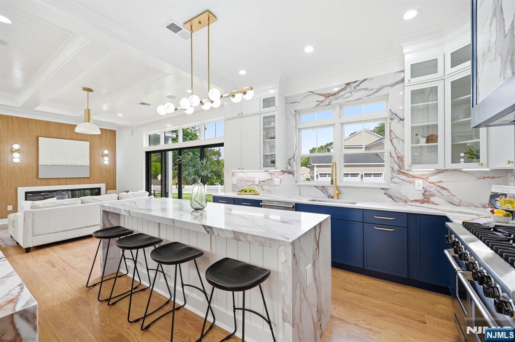 274 Hillside Avenue - Photo 5