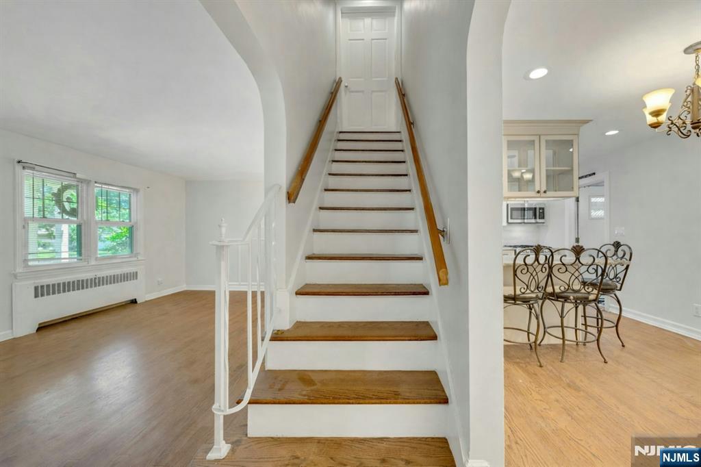 389 Bergen Boulevard