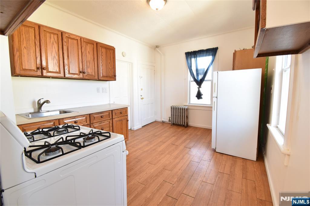 94 Grant Street 2 - Photo 6