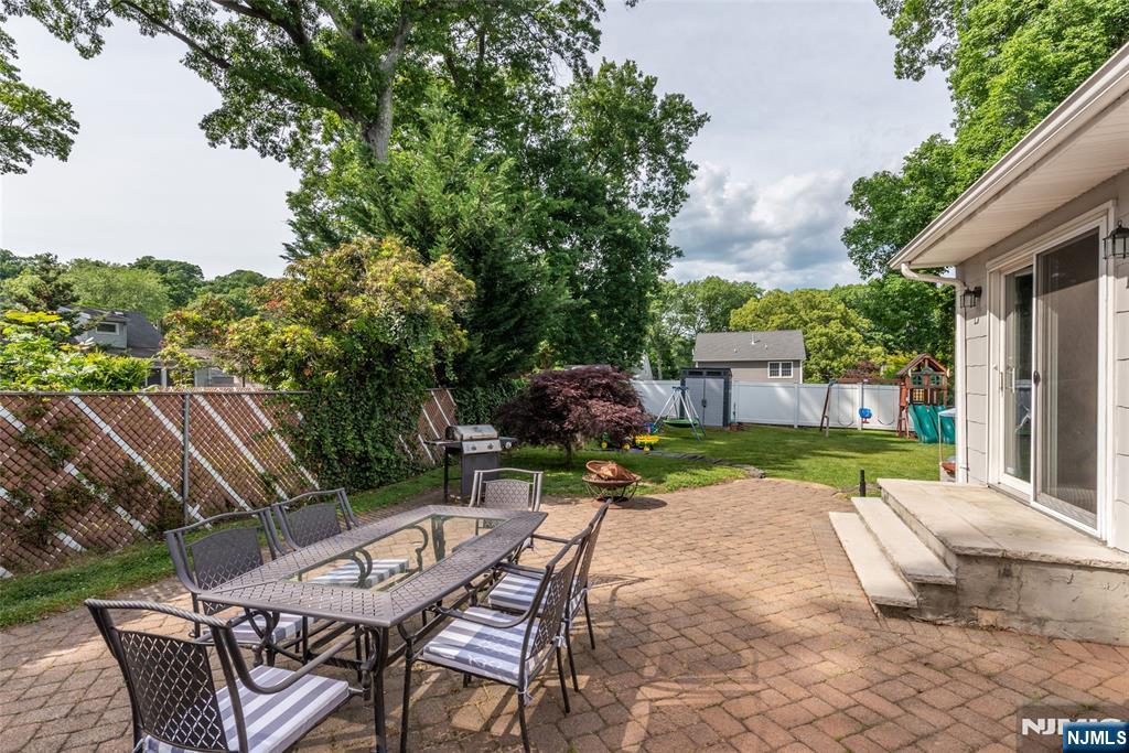 114 Sunrise Terrace - Photo 4