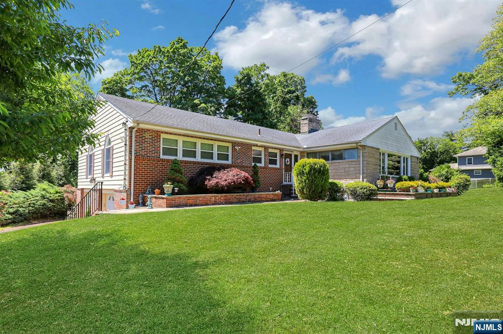 10 Shaw Road - Photo 2