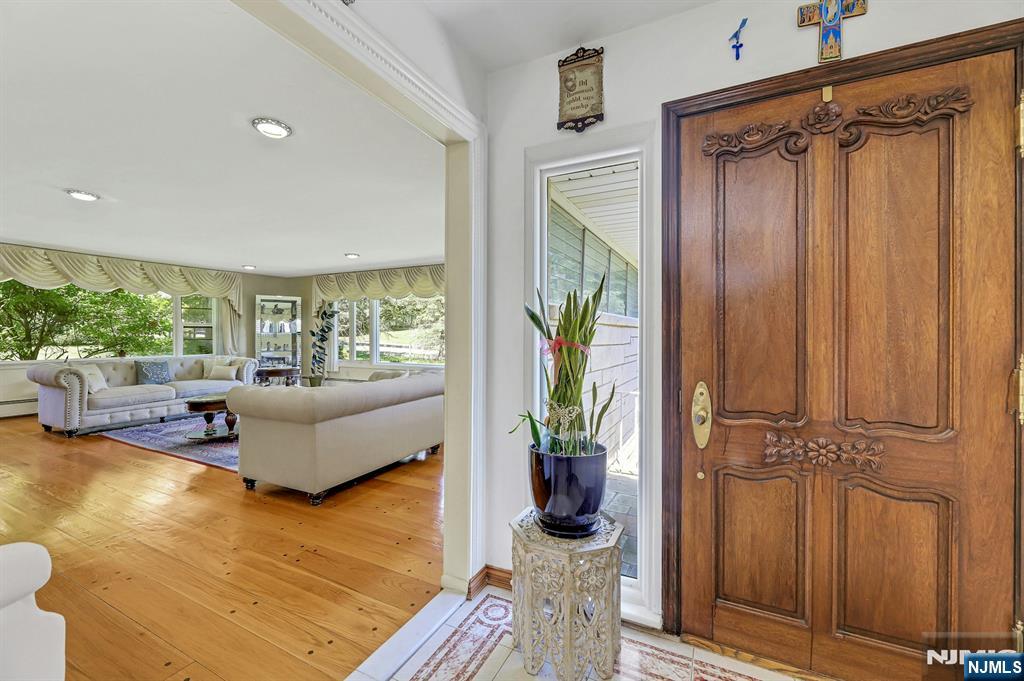 10 Shaw Road - Photo 5