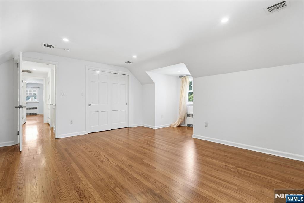 62 Jacobus Avenue
