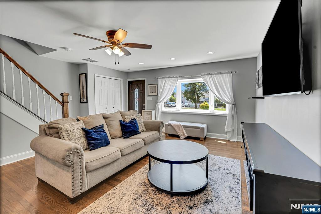 633 Lake Avenue - Photo 5