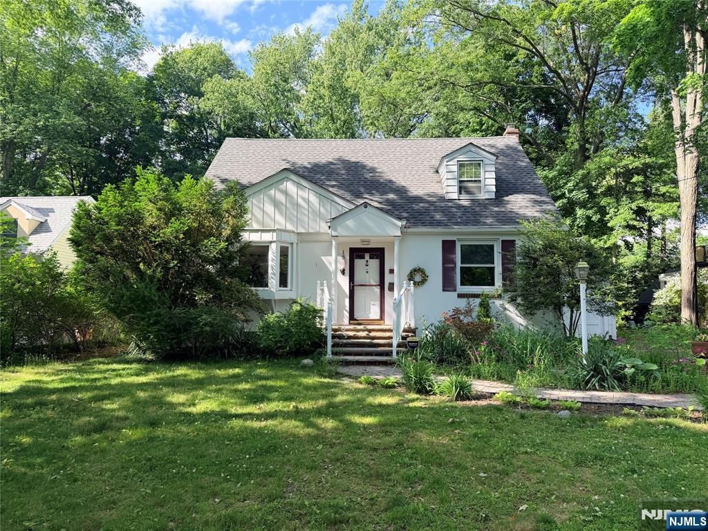 353 Downs Street - Photo 1