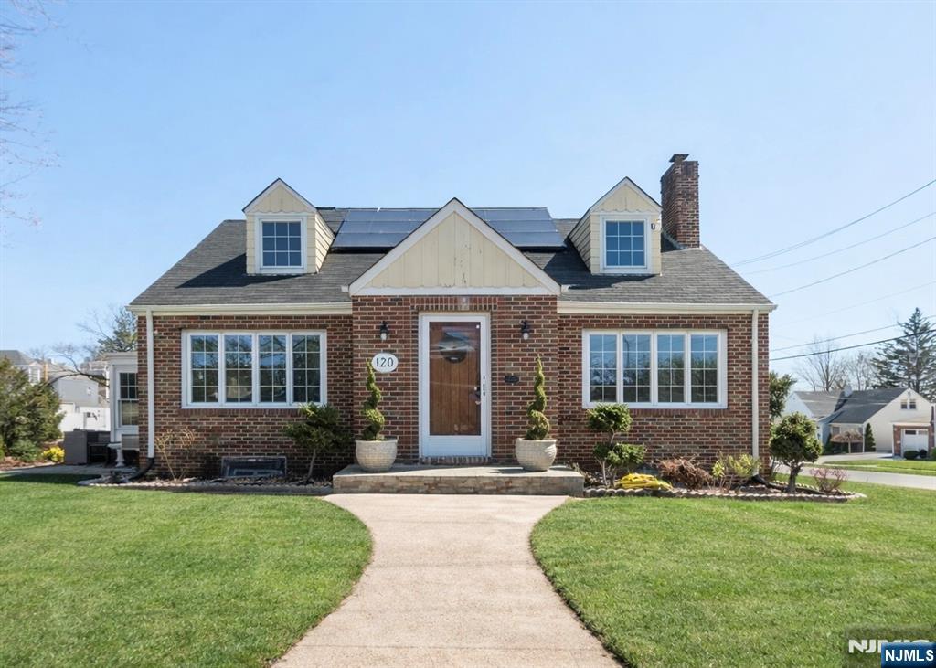 120 S Prospect Ave, Hackensack, NJ 07601