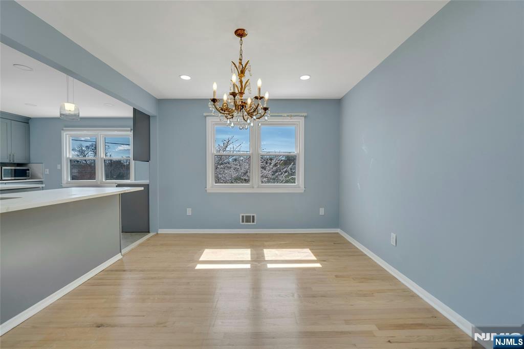 5th image of 162 Grove Ave, Verona, NJ 07044 | MLS# 26020690