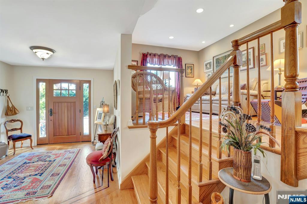 237 Cedar Lane - Photo 4