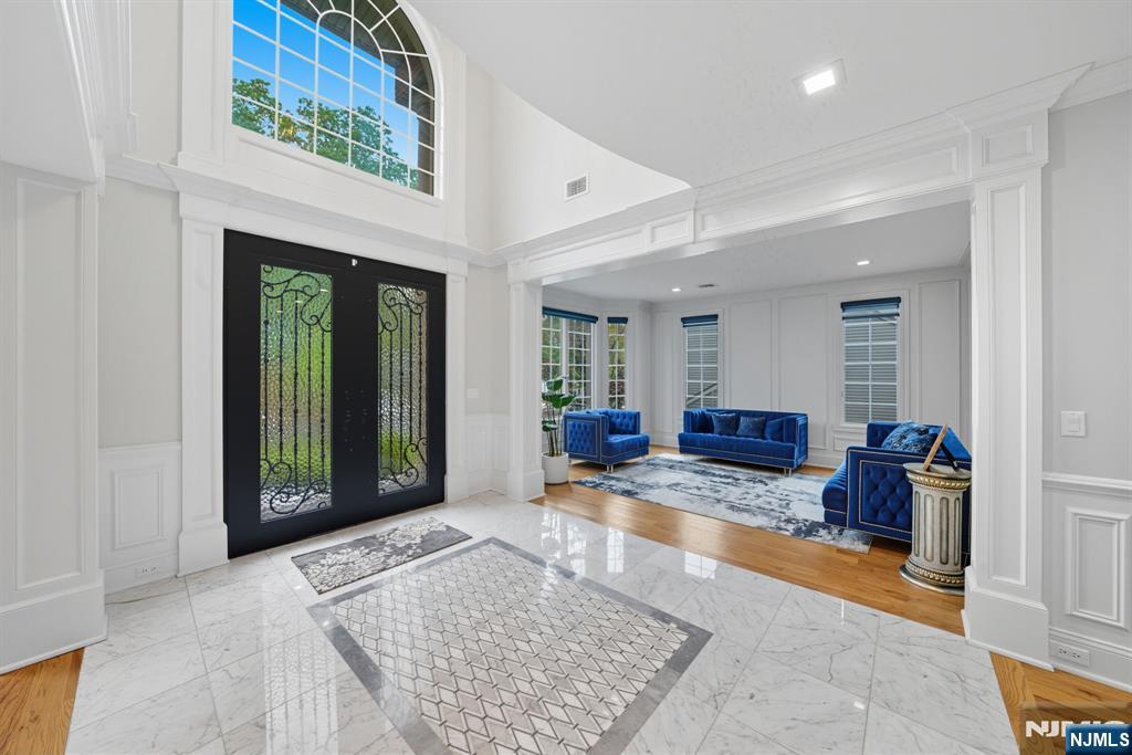 146 Stuart Street - Photo 4