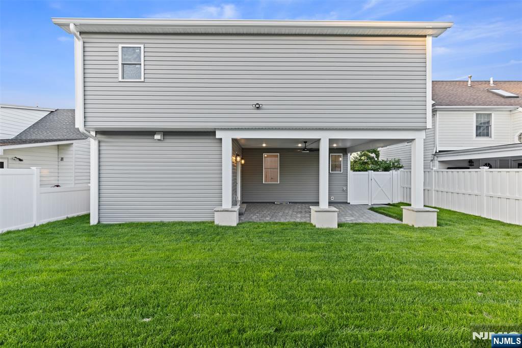 459 Washington Avenue — photo 41