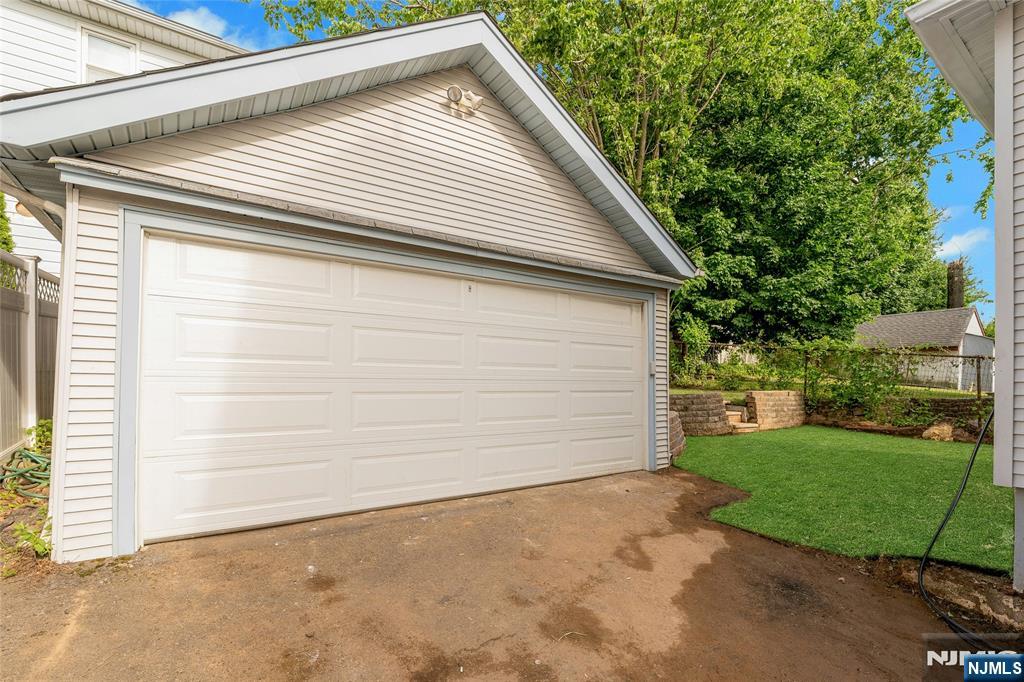 319 2nd Pl, Bogota, NJ 07603