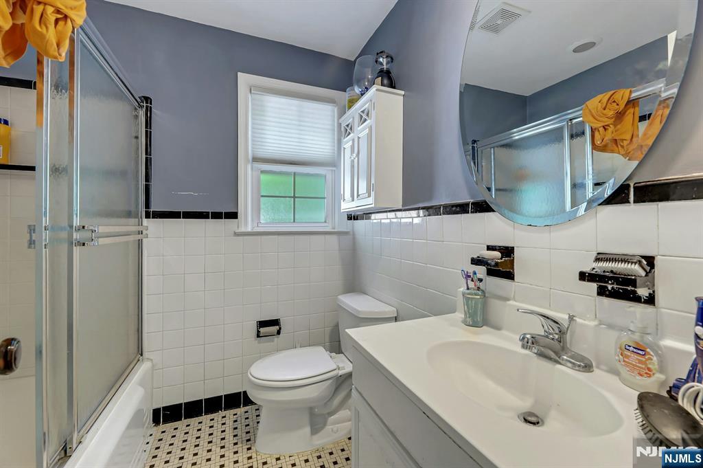 19 Harsen Road — photo 12