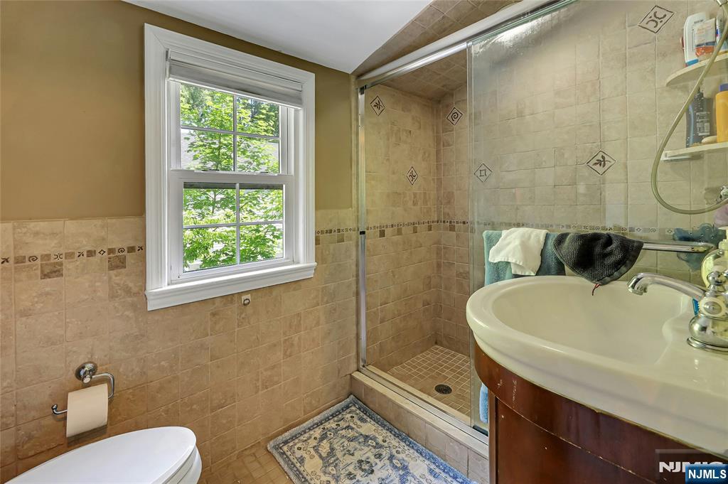 19 Harsen Road — photo 14