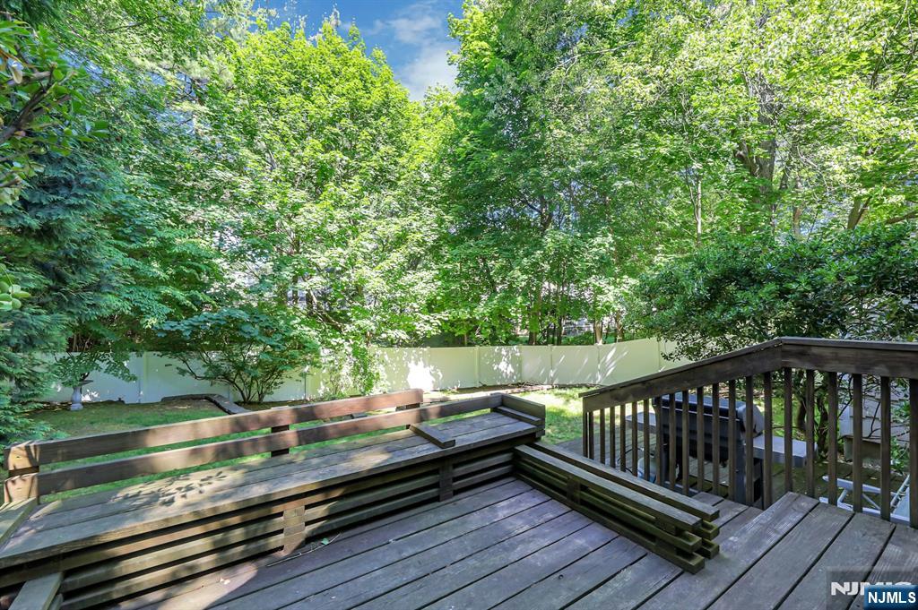 19 Harsen Road — photo 18