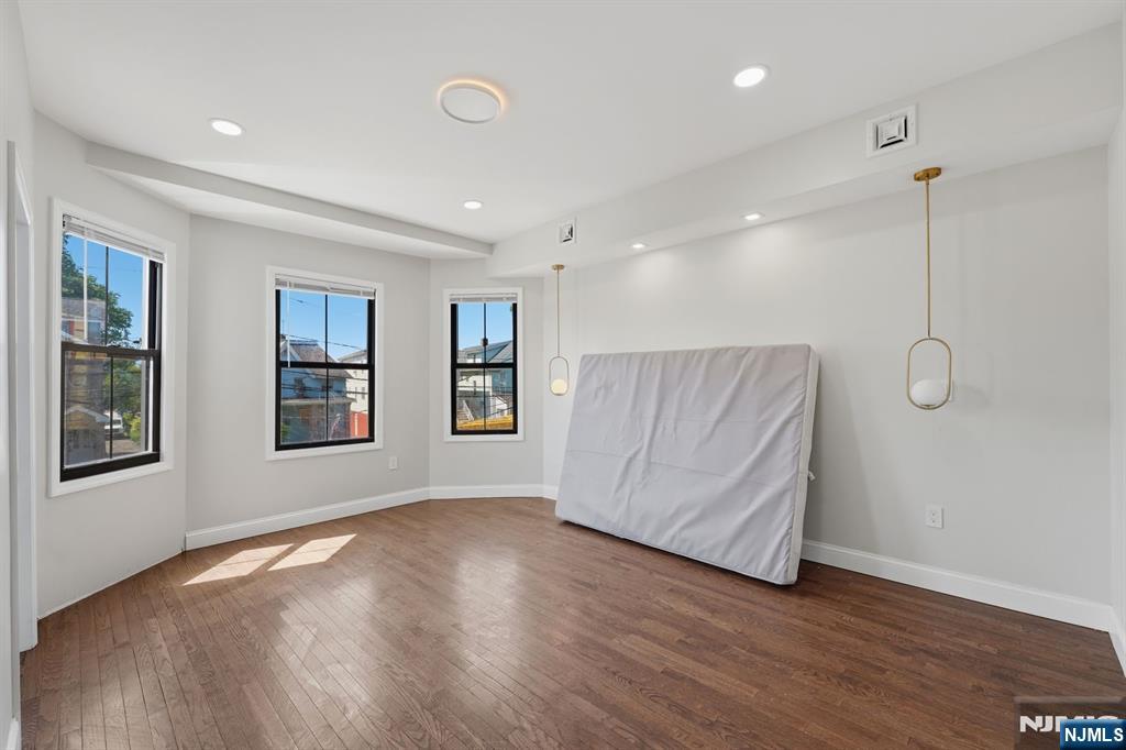 851 Garden Street - Photo 4