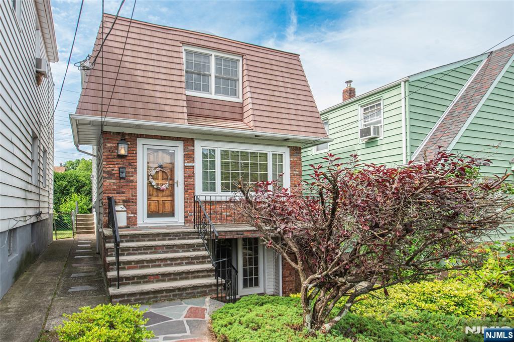51 Emmet Street - Photo 2