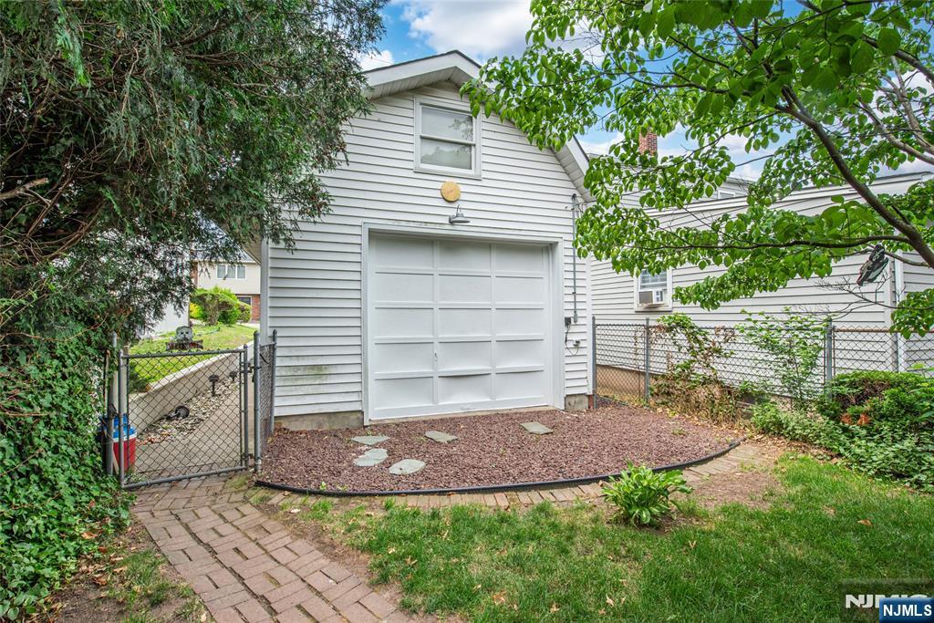 51 Emmet Street