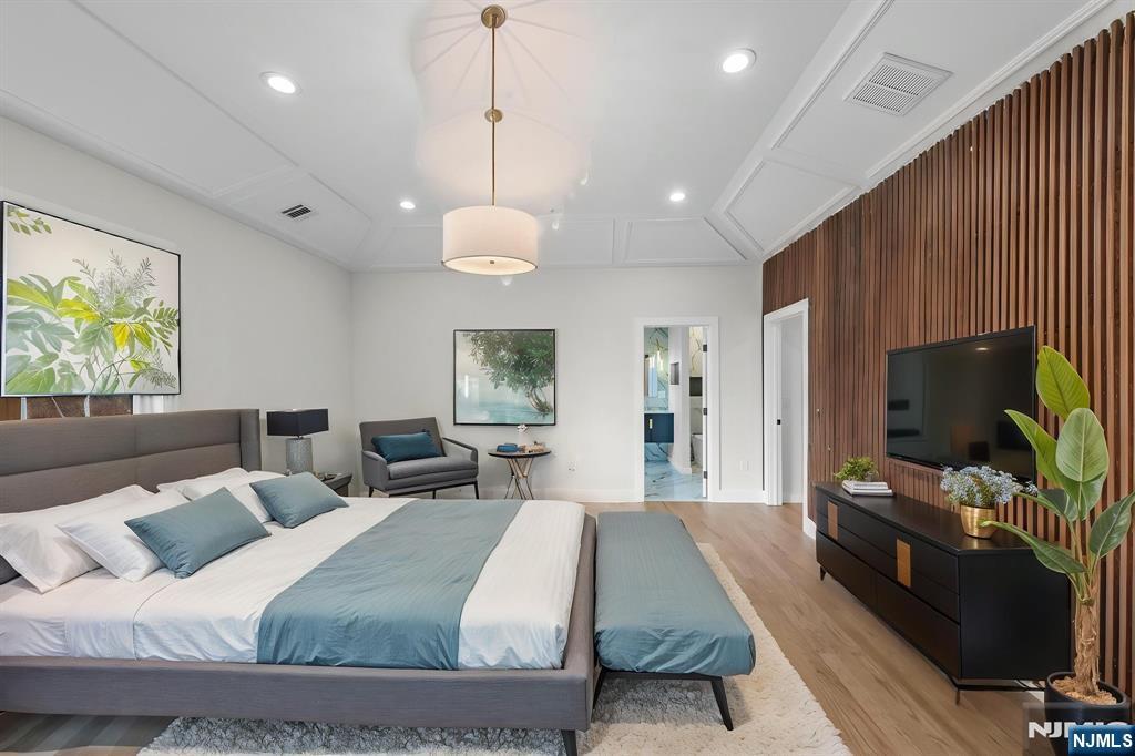 38 Pershing Place — photo 31