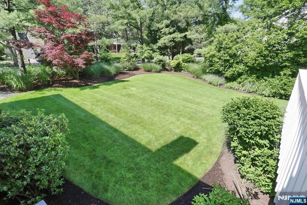 517 Pine Hill Road — photo 38