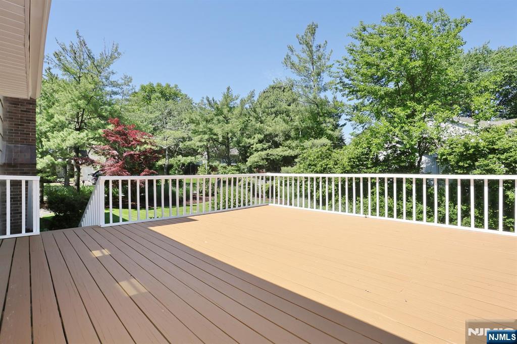 517 Pine Hill Road — photo 44