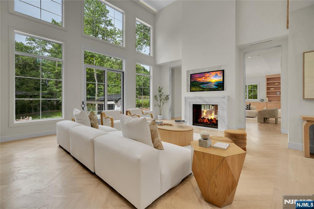 165 Hickory Lane - Photo 3
