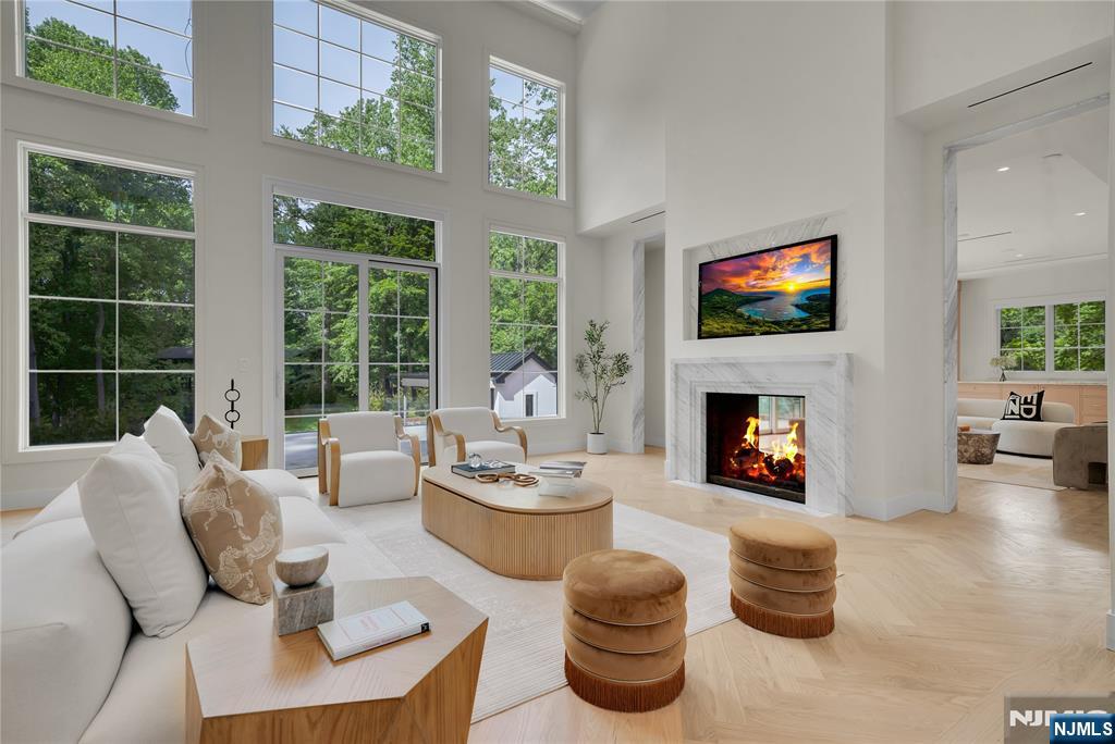 165 Hickory Lane - Photo 4