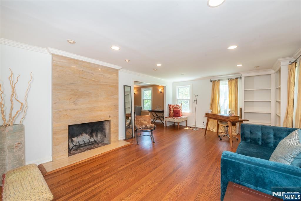 591 Highland Avenue — photo 4