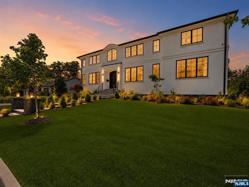 Photo 1 of Single family home for sale at 14 Allison Dr, Englewood Cliffs, NJ 07632 | MLS# 26020776 | Listing updated on 2026-09-18