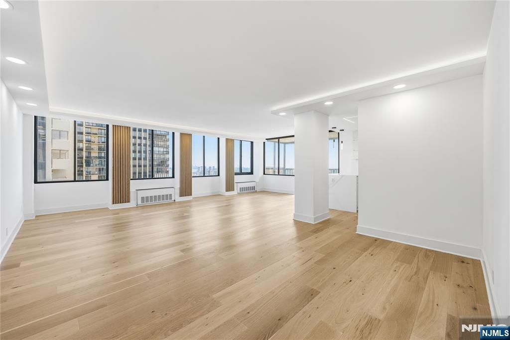 300 Winston #2617, Cliffside Park, NJ 07010