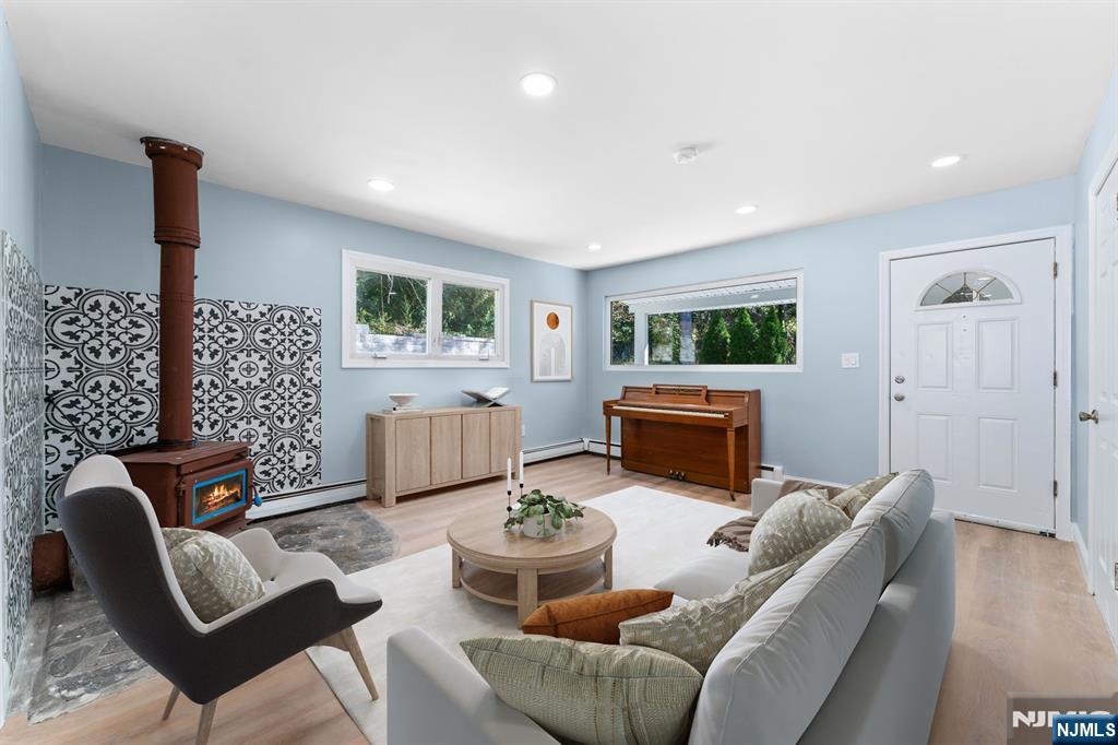 26 Rock Road - Photo 3