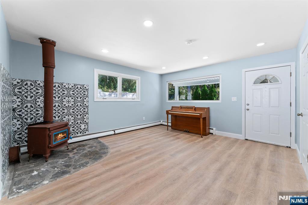 26 Rock Road - Photo 4