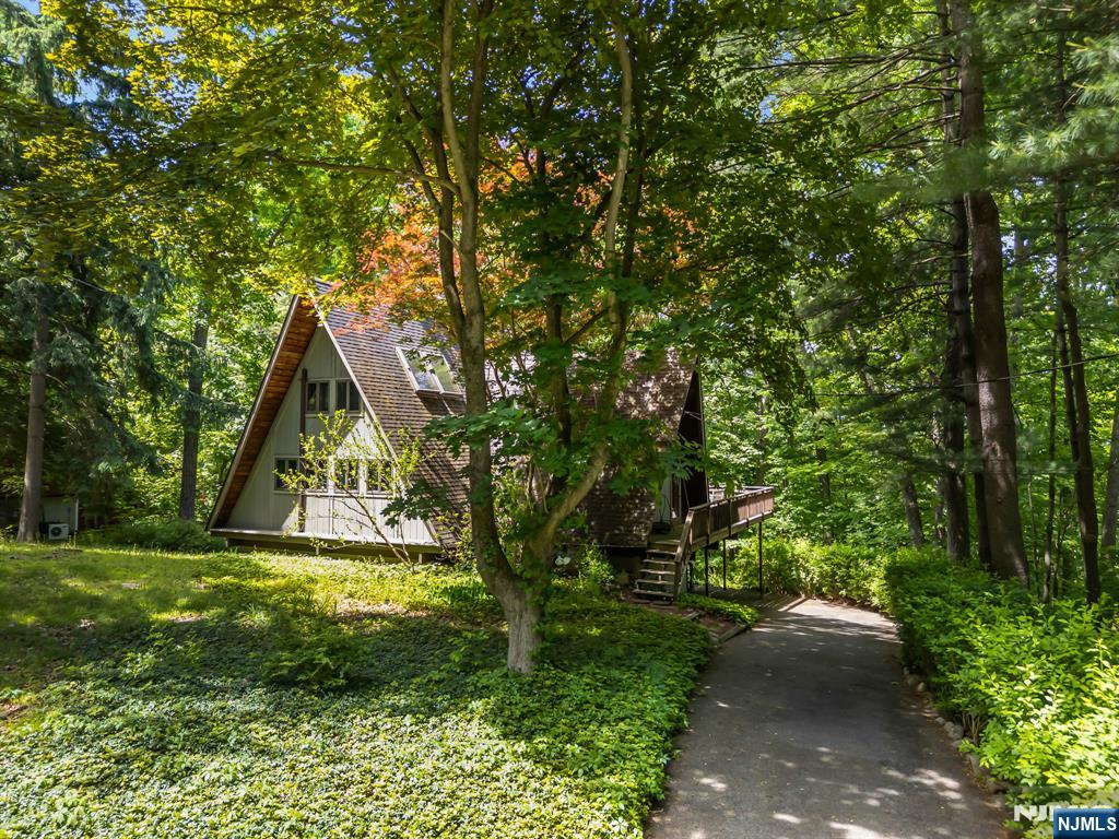 56 High Hill Road - Photo 3