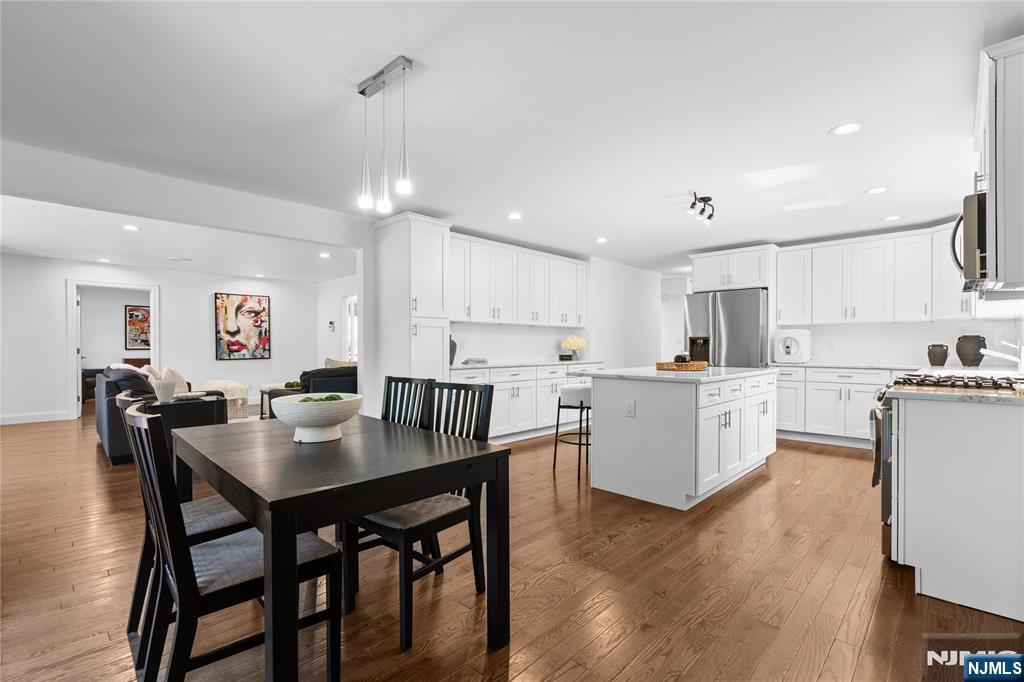 30 Creston Avenue — photo 16