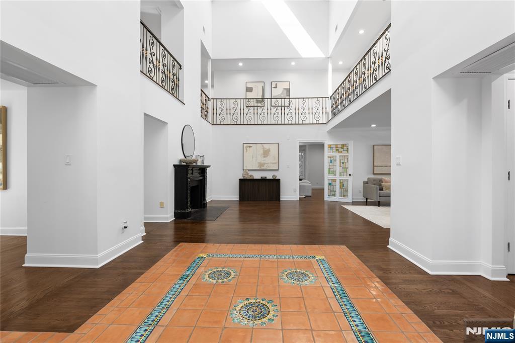 30 Creston Avenue - Photo 3