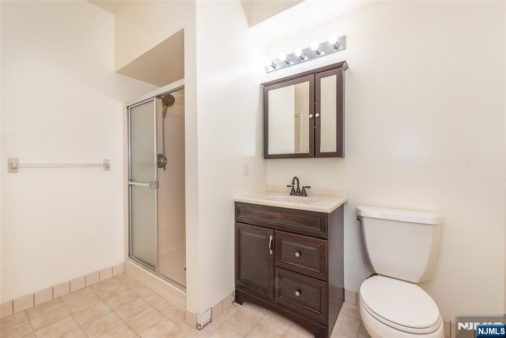 1101 Richmond Road #101