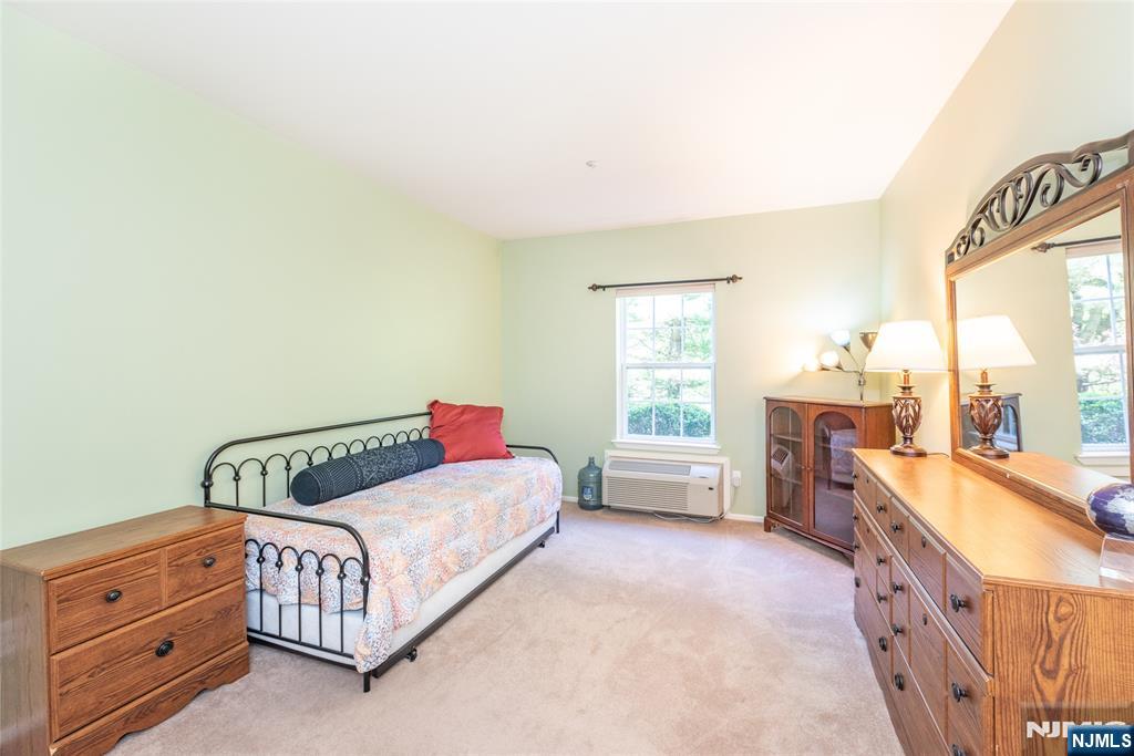 1101 Richmond Road #101