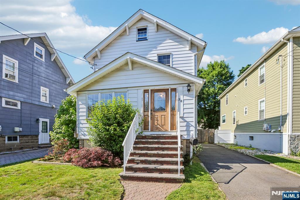 Homes for sale in Dumont, NJ | 38 Sunnyside Ave, Dumont, NJ 07628 | MLS# 26020820