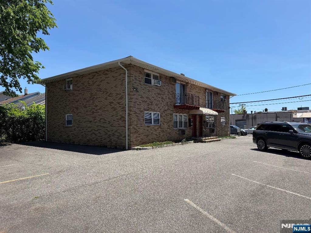 44 Burgh Avenue 3 - Photo 1