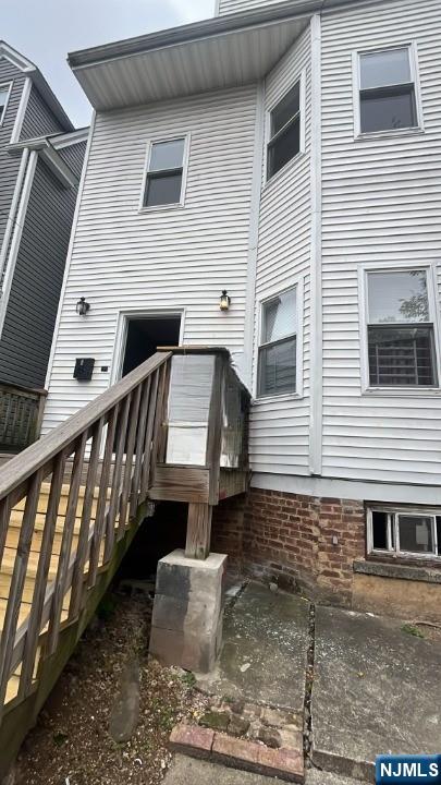 171 Seymour Avenue 1 - Photo 1