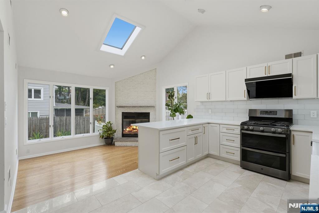 92 Blanch Avenue — photo 12