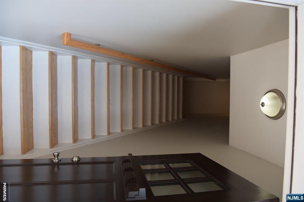 28 Davis Street — photo 7