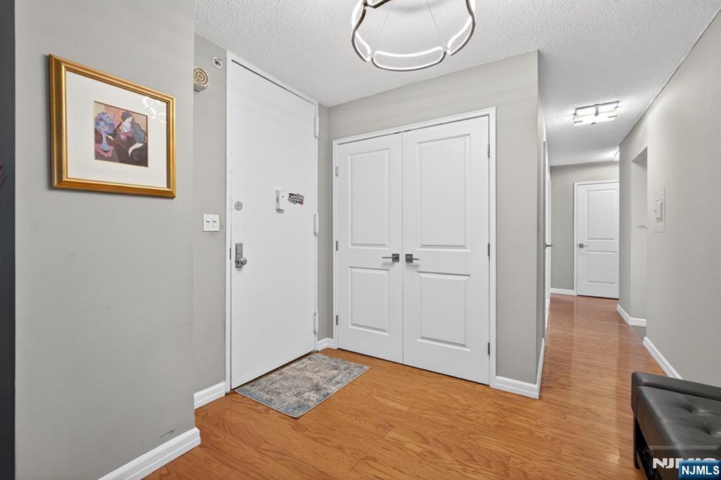 300 Winston Dr #1418, Cliffside Park, NJ 07010