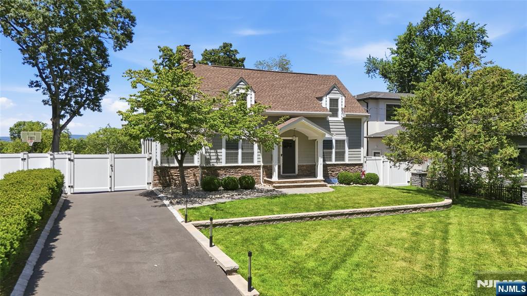 307 Farview Avenue - Photo 2