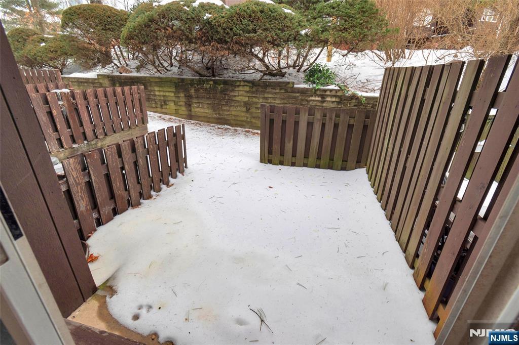 163 Marion - Photo 2