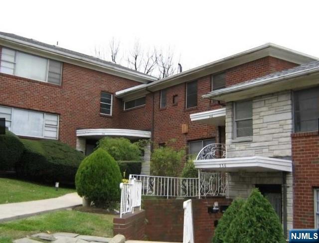 330 Northwood Way #10 - Photo 1