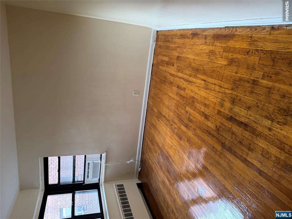 2337 Hudson Terrace C10 - Photo 2
