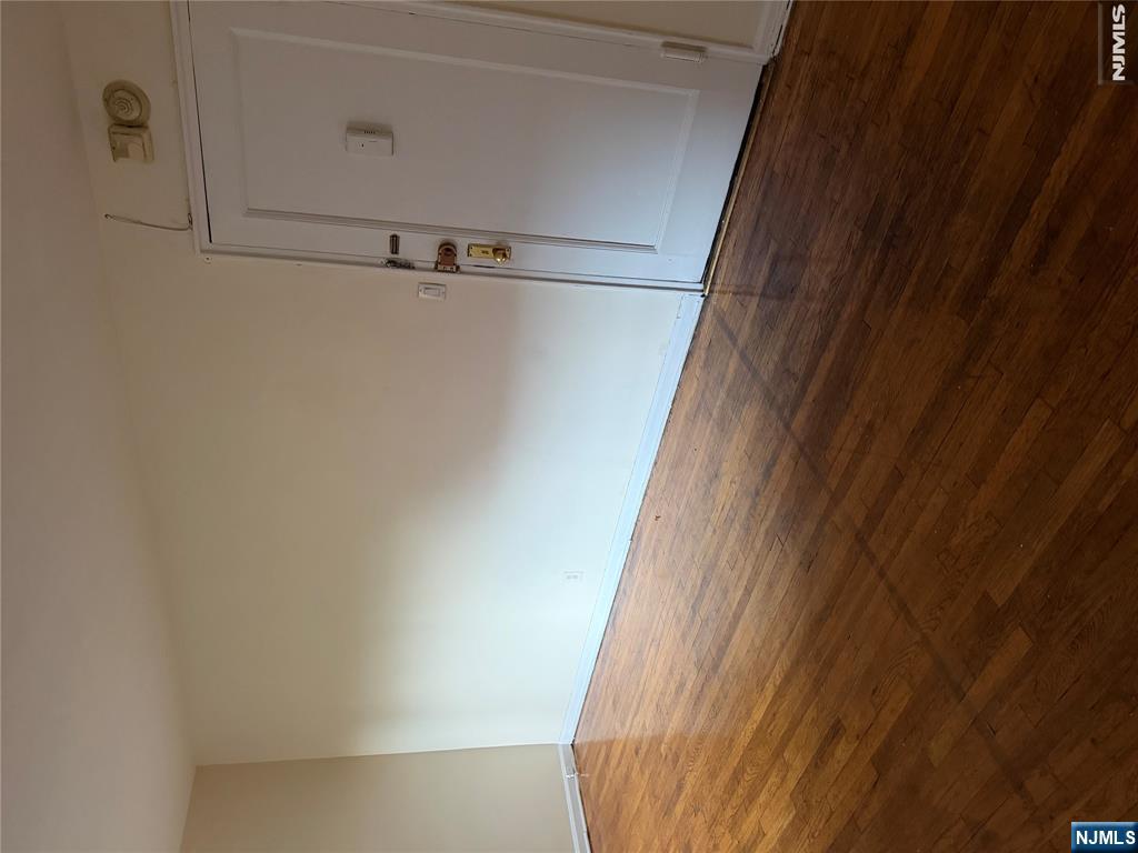 2337 Hudson Terrace C10 - Photo 3