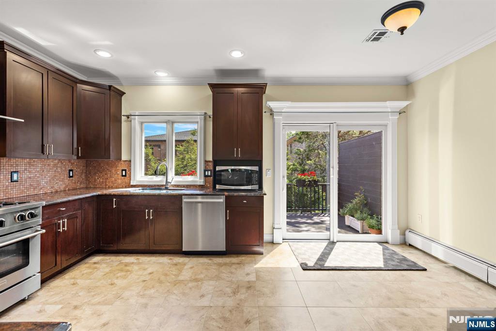 90 Washington Avenue #C0090 — photo 11