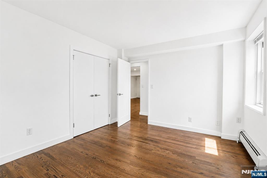 2205 N Central Road 3C - Photo 4