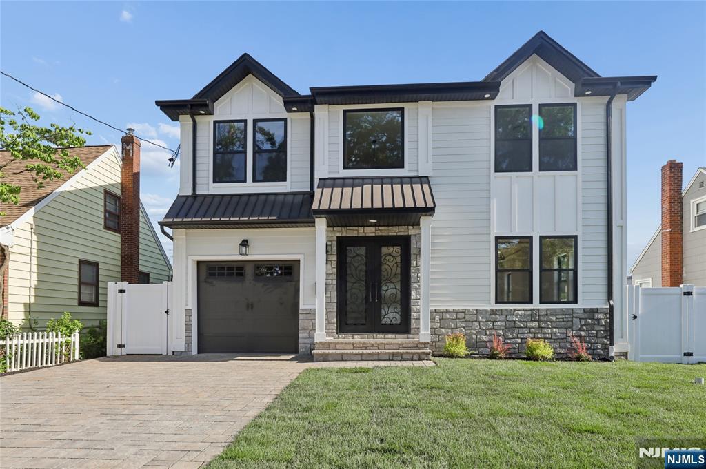 9 Cole Street - Photo 1